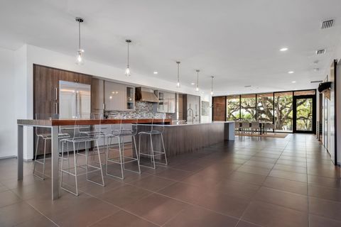 Tiny photo for 308 E Park Avenue, Tallahassee, FL 32301 (MLS # 398130)