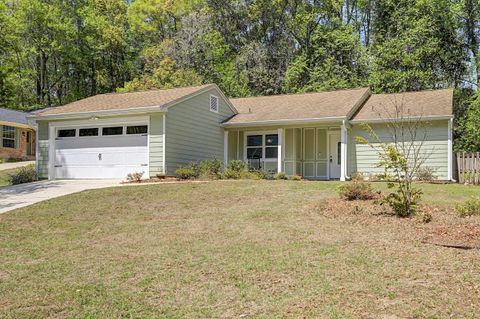 Photo of 252 Starmount Drive, Tallahassee, FL 32303 (MLS # 397883)