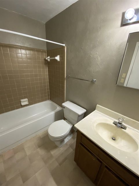 Tiny photo for 1159 Ocala Road, Tallahassee, FL 32304 (MLS # 399386)