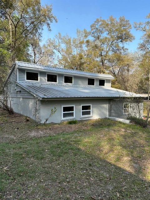Photo of 299 Hillardville Road, Crawfordville, FL 32327 (MLS # 398139)