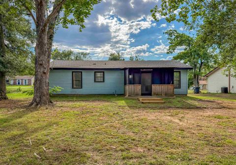 Tiny photo for 2059 Little River Lane, Tallahassee, FL 32311 (MLS # 400182)