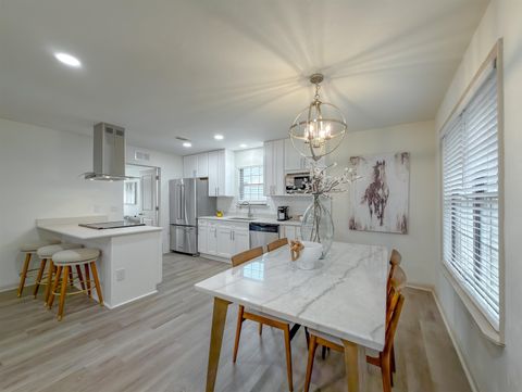 Tiny photo for 2059 Little River Lane, Tallahassee, FL 32311 (MLS # 400182)