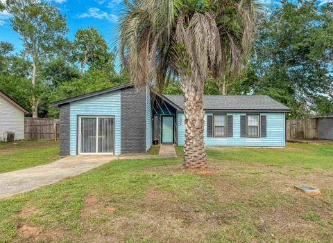 Photo of 2059 Little River Lane, Tallahassee, FL 32311 (MLS # 400182)