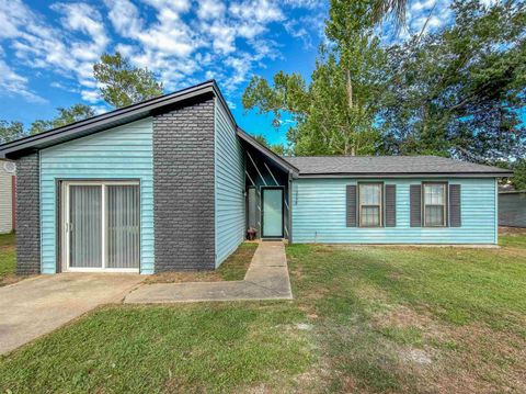 Tiny photo for 2059 Little River Lane, Tallahassee, FL 32311 (MLS # 400182)