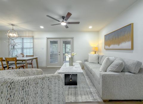 Photo of 2059 Little River Lane, Tallahassee, FL 32311 (MLS # 400182)