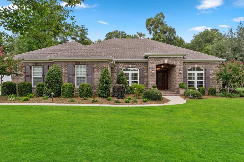 Photo of 5731 Farnsworth Drive, Tallahassee, FL 32312 (MLS # 388308)