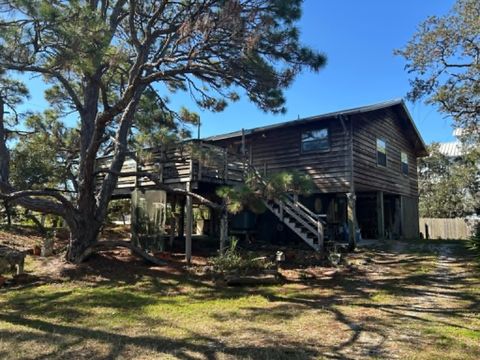 1057 W Pine Avenue, St George Islan, FL 32328 - MLS#: 383147