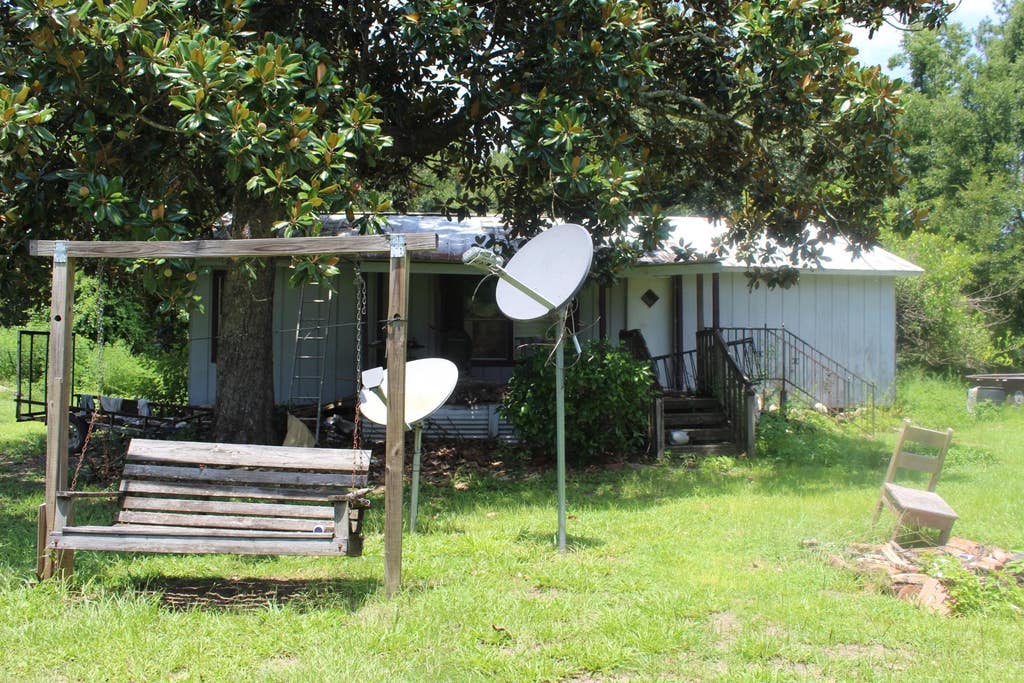 Photo of 626 SW Wyoming Avenue, Lamont, FL 32336 (MLS # 403097)