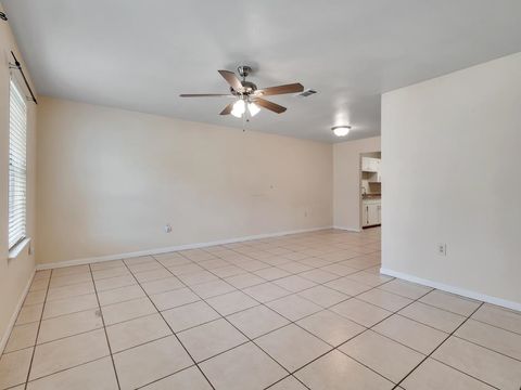 Tiny photo for 2221 S Timberwood Circle, Tallahassee, FL 32304 (MLS # 392676)