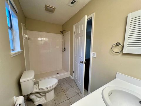 Tiny photo for 8653 Oak Forest Trail, Tallahassee, FL 32312 (MLS # 395621)