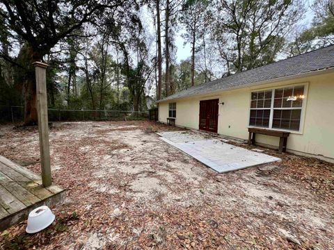 Tiny photo for 8653 Oak Forest Trail, Tallahassee, FL 32312 (MLS # 395621)