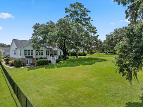 Tiny photo for 3044 DICKINSON Drive, Tallahassee, FL 32311 (MLS # 390325)