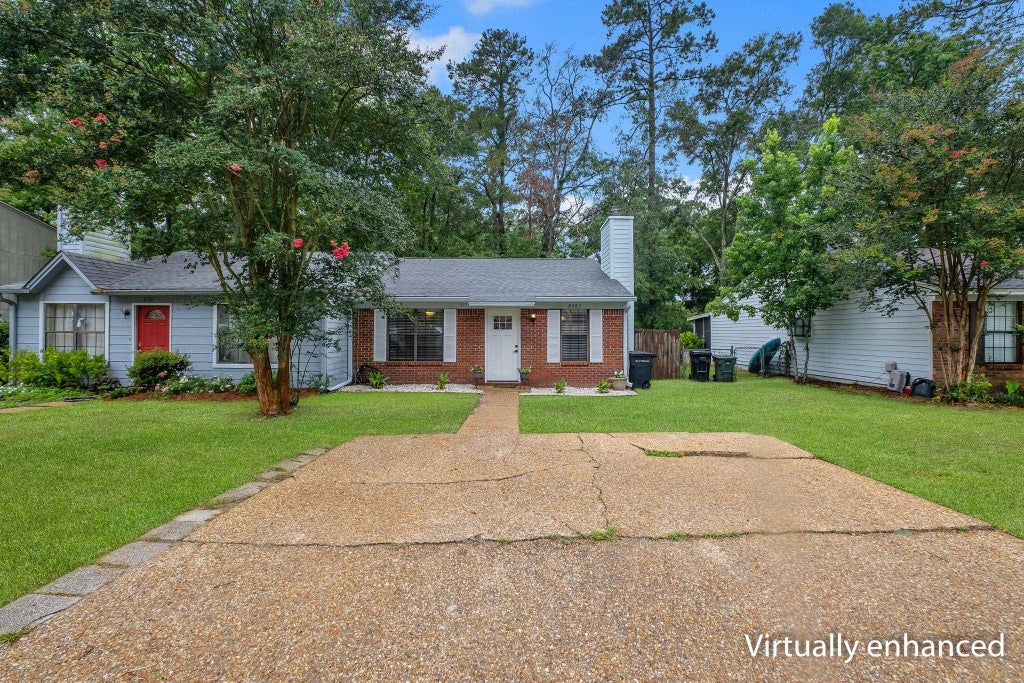 Photo of 3585 Sedona Loop, Tallahassee, FL 32308 (MLS # 401385)