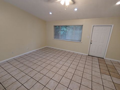 Tiny photo for 728 W Brevard Street, Tallahassee, FL 32304 (MLS # 400139)