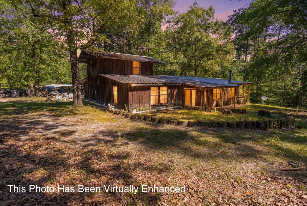 Photo of 293 hummingbird Lane, Other Florida, FL 32455 (MLS # 399945)