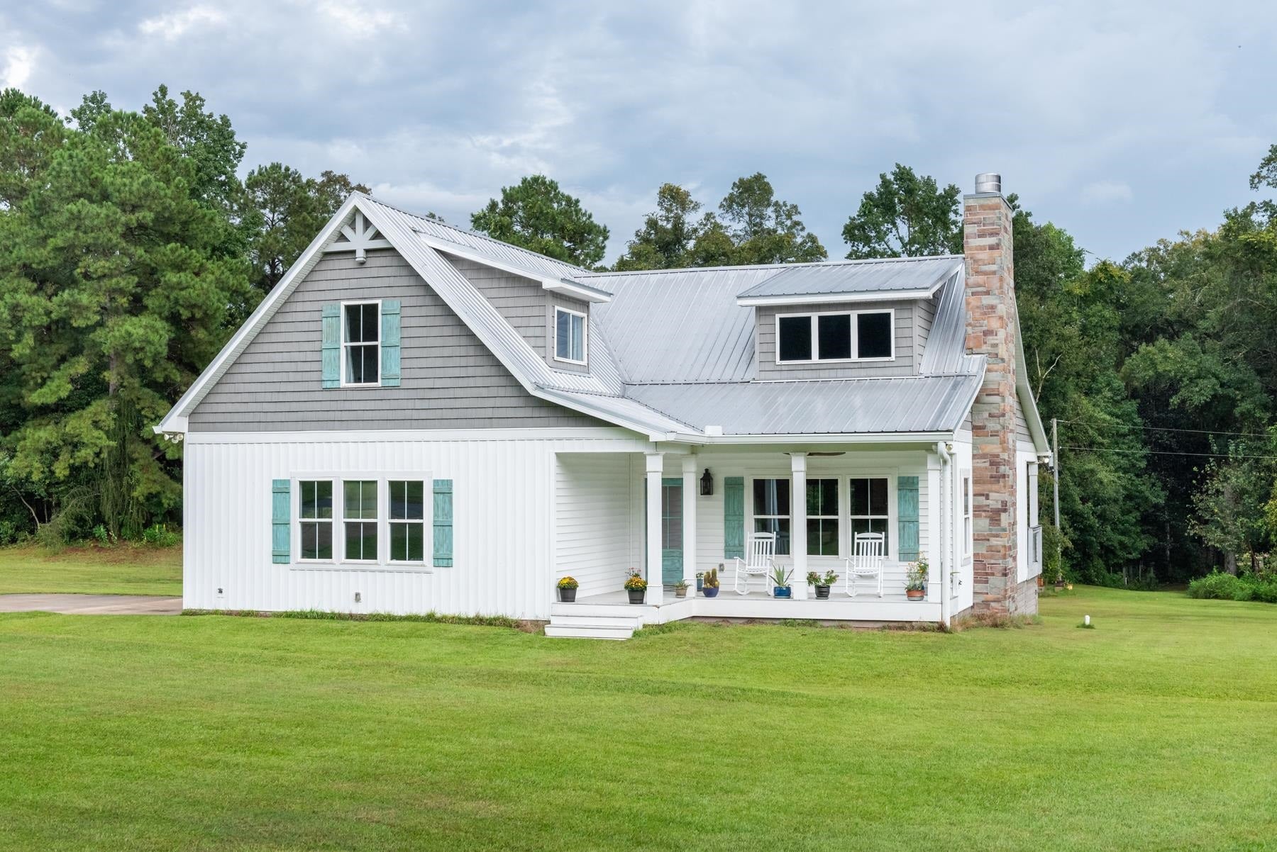 2594 Salem Road