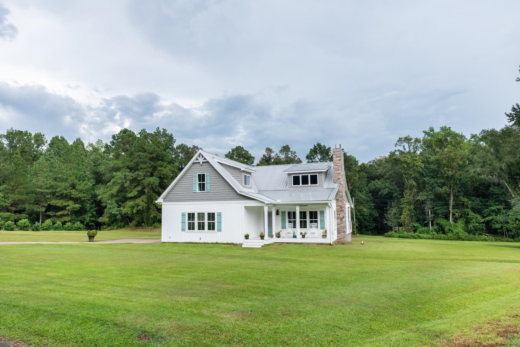 2594 Salem Road