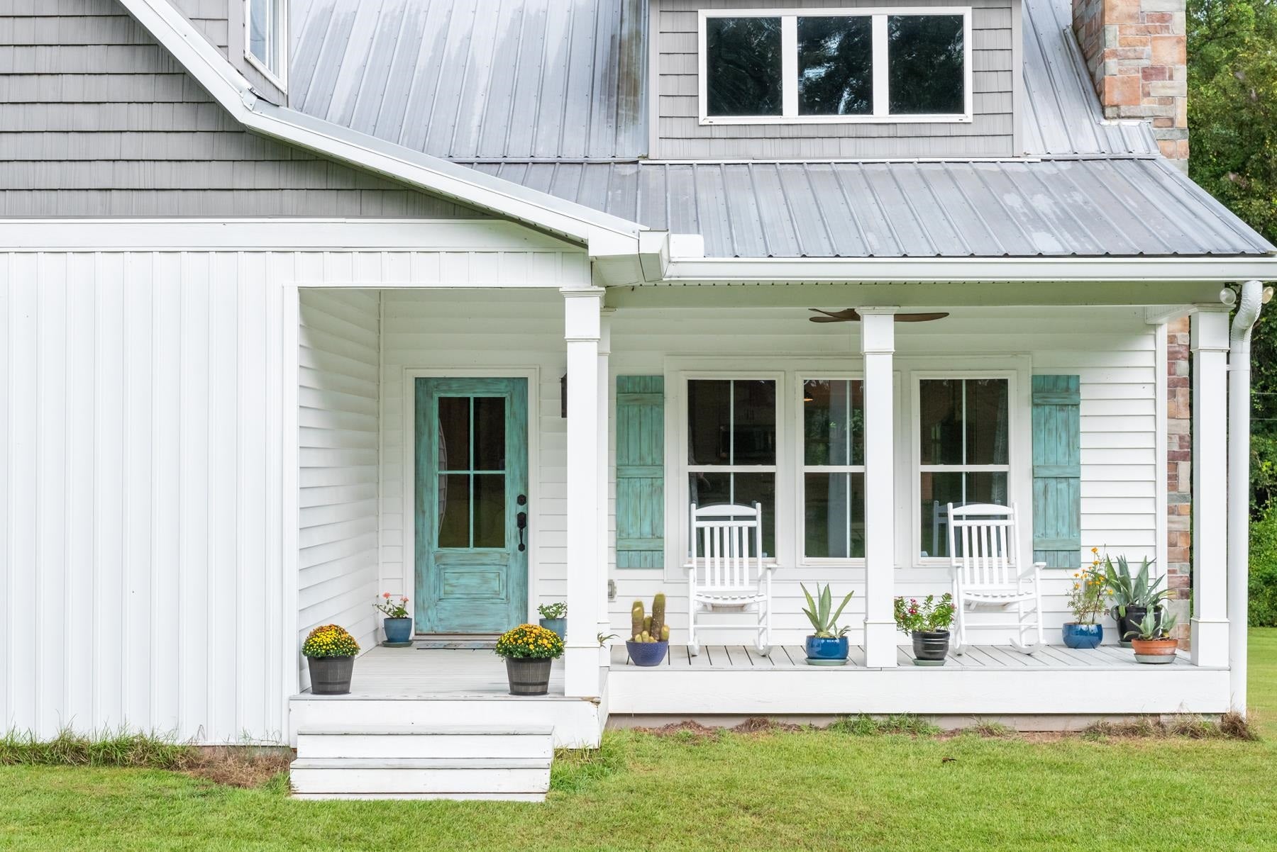 2594 Salem Road