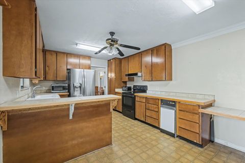 Tiny photo for 2926 S SHAMROCK, Tallahassee, FL 32309 (MLS # 397835)
