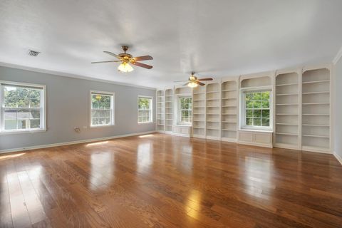 Tiny photo for 2218 Killarney Way, Tallahassee, FL 32309 (MLS # 391351)