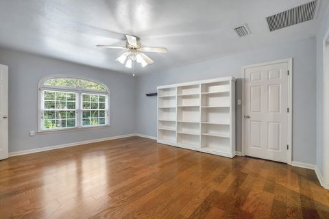 Tiny photo for 2218 Killarney Way, Tallahassee, FL 32309 (MLS # 391351)