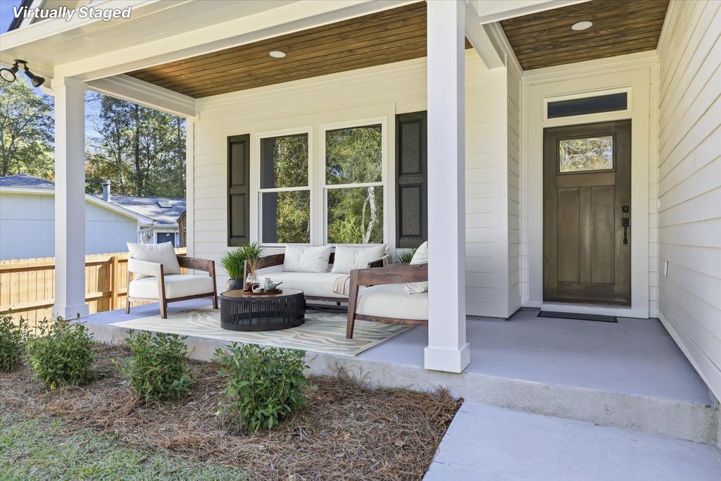 Photo of 3469 Cedarwood Trail, Tallahassee, FL 32312 (MLS # 398359)