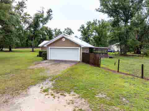 Tiny photo for 135 NE Golden Rain Terrace, Lee, FL 32059 (MLS # 401505)
