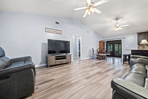 Tiny photo for 135 NE Golden Rain Terrace, Lee, FL 32059 (MLS # 401505)