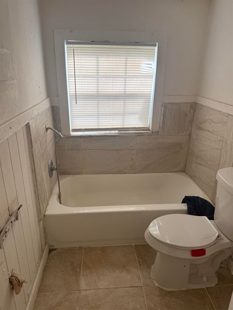 Tiny photo for 1400 Hernando Drive, Tallahassee, FL 32304 (MLS # 401191)