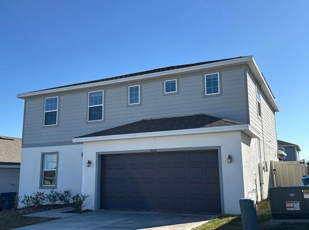 Photo of 1608 Aspen Avenue, Other Florida, FL 33837 (MLS # 395178)