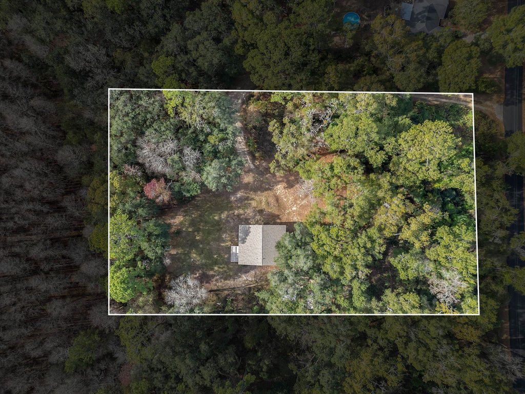 Photo of 9201 Road To The Lake Road, Tallahassee, FL 32317 (MLS # 394356)