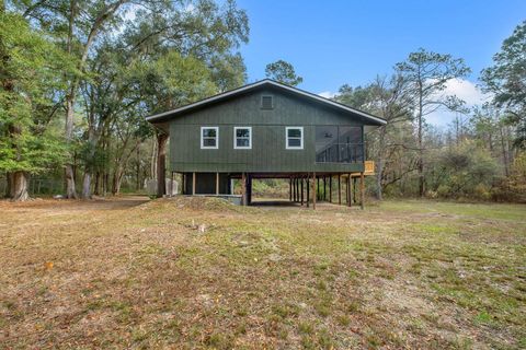 Tiny photo for 9201 Road To The Lake Road, Tallahassee, FL 32317 (MLS # 394356)