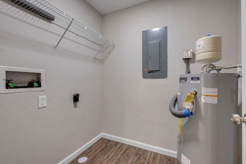 Tiny photo for 9201 Road To The Lake Road, Tallahassee, FL 32317 (MLS # 394356)