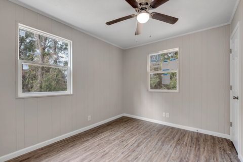 Tiny photo for 9201 Road To The Lake Road, Tallahassee, FL 32317 (MLS # 394356)