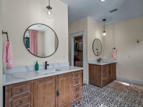 Tiny photo for 195 Coe Landing Road, Tallahassee, FL 32310 (MLS # 390758)