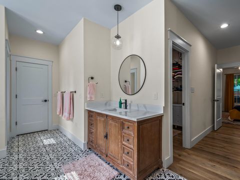 Tiny photo for 195 Coe Landing Road, Tallahassee, FL 32310 (MLS # 390758)