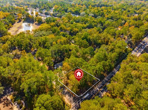 Tiny photo for 2424 Jolene Lane, Tallahassee, FL 32303 (MLS # 393374)