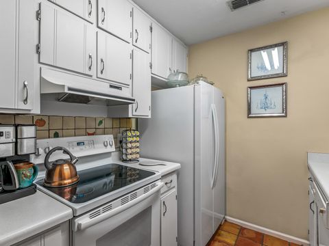 Tiny photo for 3104 Oak Hammock Lane #U, Tallahassee, FL 32301 (MLS # 391754)