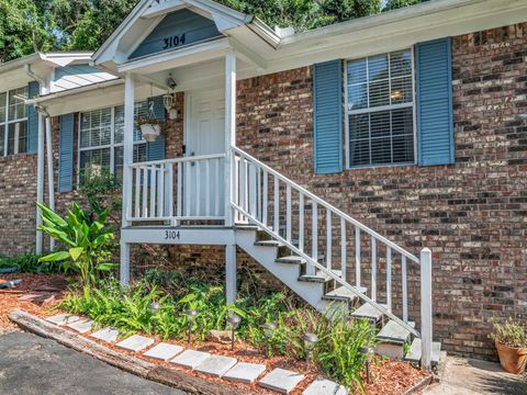 Photo of 3104 Oak Hammock Lane #U, Tallahassee, FL 32301 (MLS # 391754) Photo of 3104 Oak Hammock Lane #U, Tallahassee, FL 32301 (MLS # 391754)