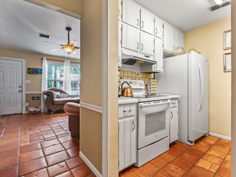 Tiny photo for 3104 Oak Hammock Lane #U, Tallahassee, FL 32301 (MLS # 391754)