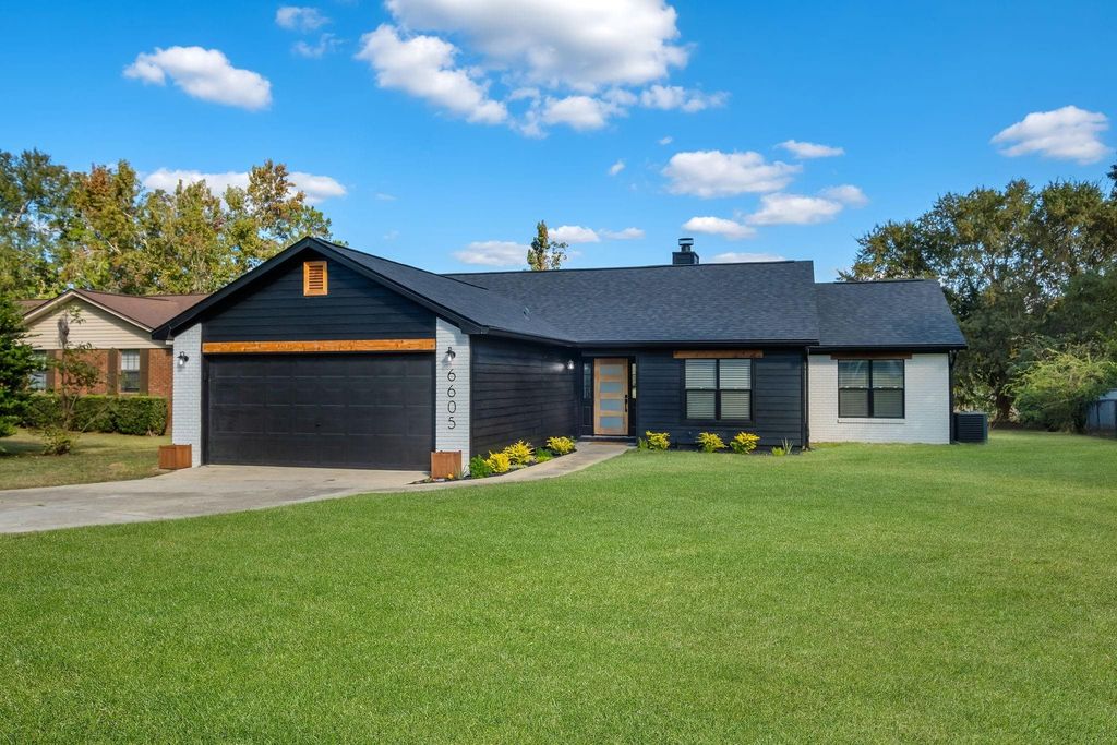 Photo of 6605 Donerail Trail, Tallahassee, FL 32309 (MLS # 394259)