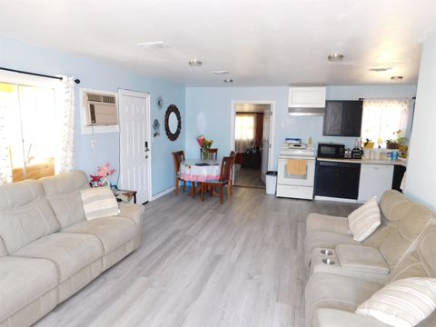 Tiny photo for 761 S Madison Street, Quincy, FL 32351 (MLS # 399273)
