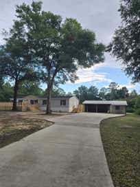 8049 BLOUNTSTOWN HWY Tallahassee FL 32310