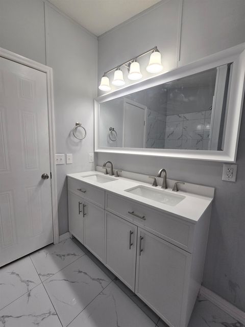 Tiny photo for 8049 BLOUNTSTOWN HWY HWY, Tallahassee, FL 32310 (MLS # 402646)