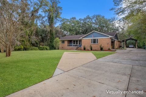 Photo of 4045 McLeod Drive, Tallahassee, FL 32309 (MLS # 394873)