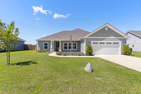 Photo of 44 Stillmont Drive, Crawfordville, FL 32327 (MLS # 398366)