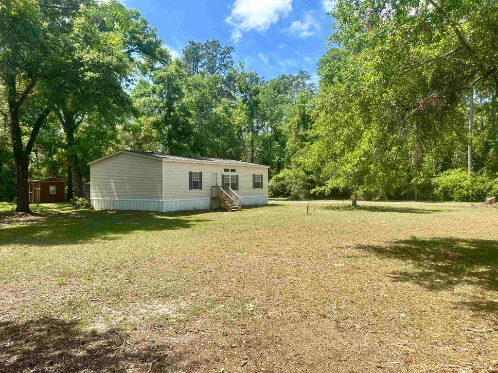 Photo of 55 Jared Street, Crawfordville, FL 32327 (MLS # 398551)