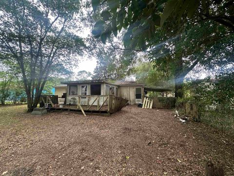 Tiny photo for 821 BRIANDAV Street, Tallahassee, FL 32305 (MLS # 390801)