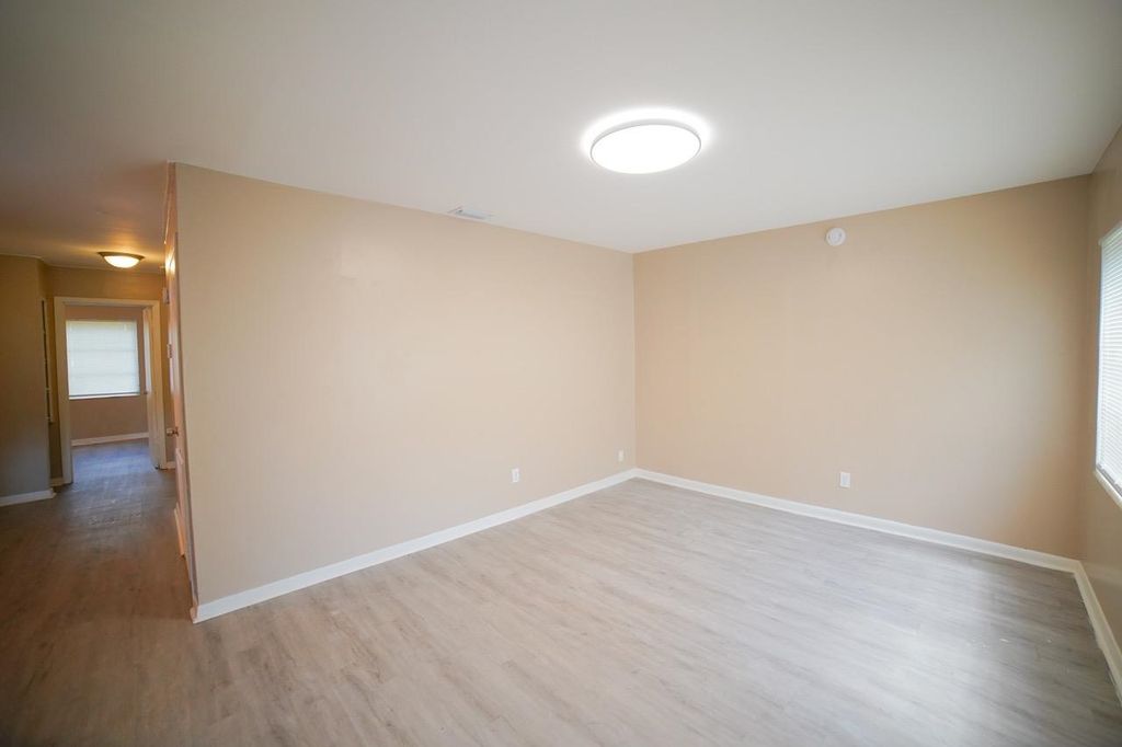 Photo of 1038 Dover Street, Tallahassee, FL 32304 (MLS # 391430)