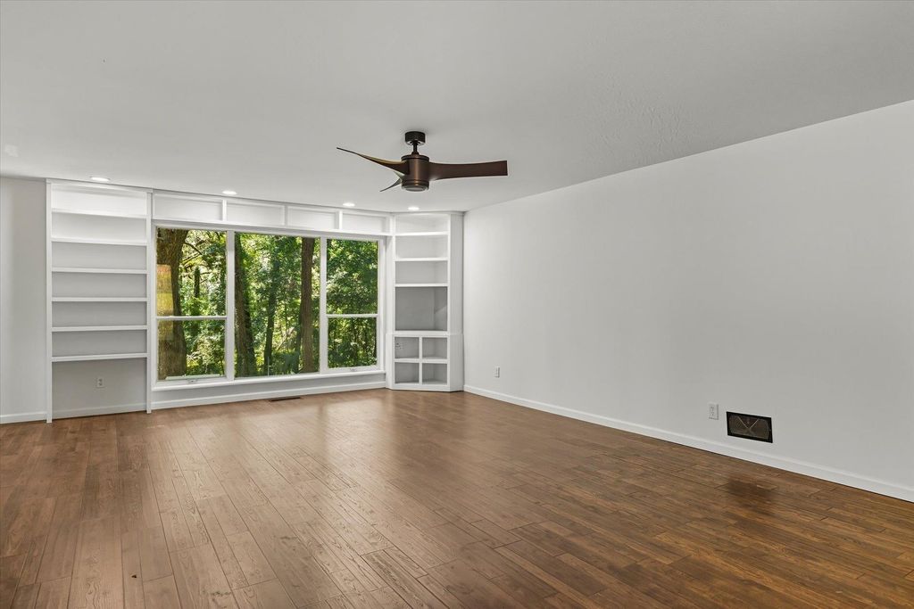 Photo of 2106 Great Oak Drive, Tallahassee, FL 32303 (MLS # 393776)